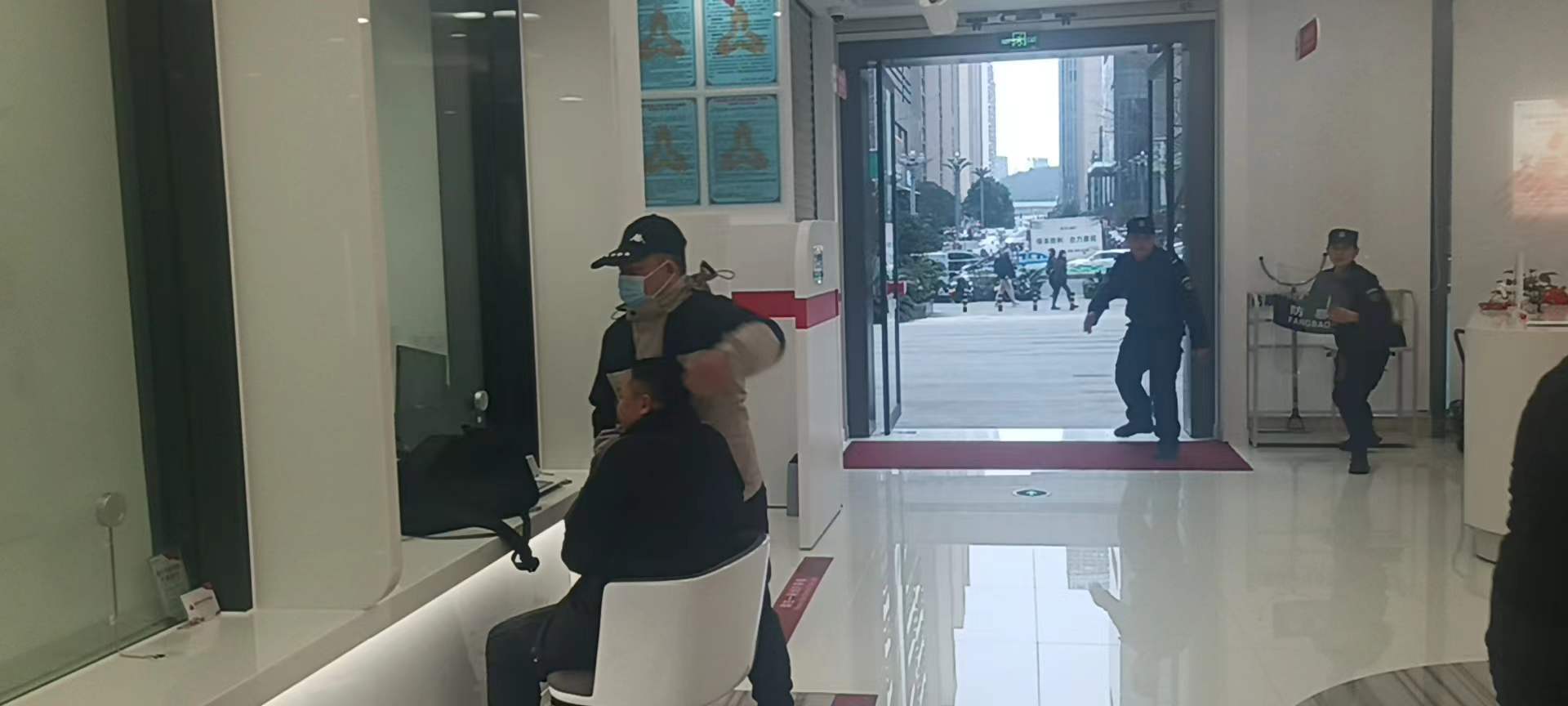 �����y���F��^ɽ��֧���ݾ�